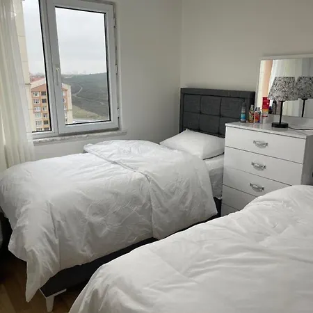 Apartamento Flance Furnished With Amenites Basaksehir