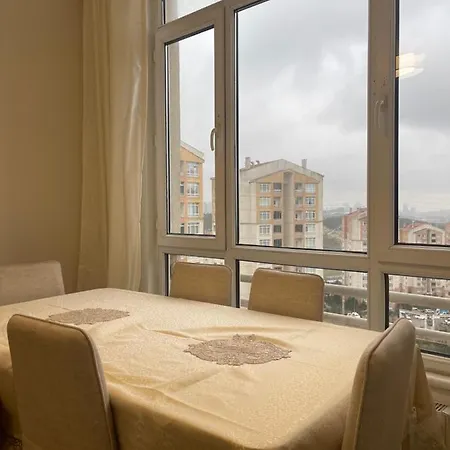 Flance Furnished With Amenites Apartamento Basaksehir