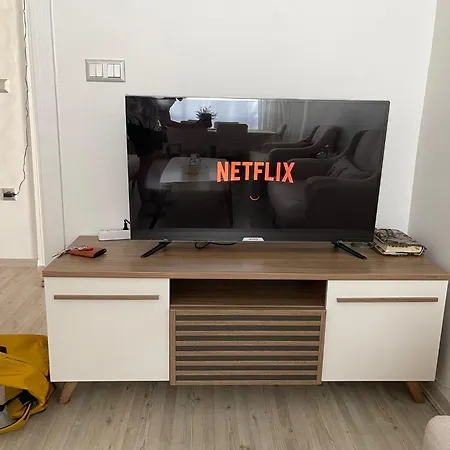Flance Furnished With Amenites Apartamento Basaksehir
